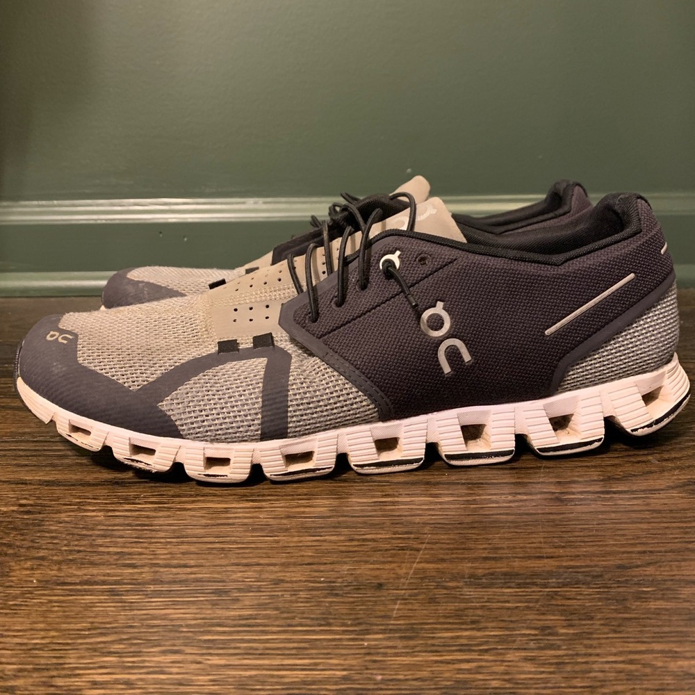 On Cloud Shoes - Navy/Gray
